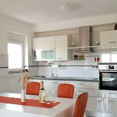Apartment Oliva Buga Vilanija
